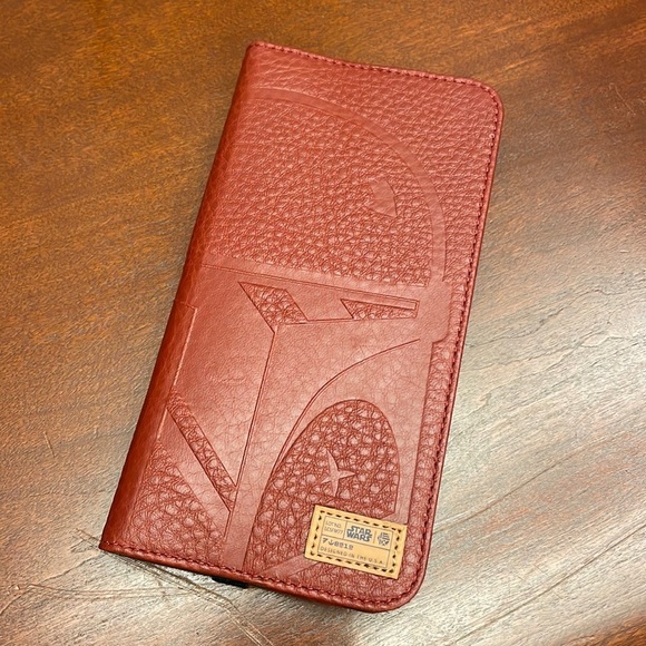 Hex Brands Star Wars Boba Fett Red leather phone case - Picture 1 of 4